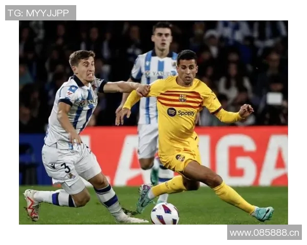 西甲最新动态皇马暂时领先巴萨今晚迎战塞维亚挑战