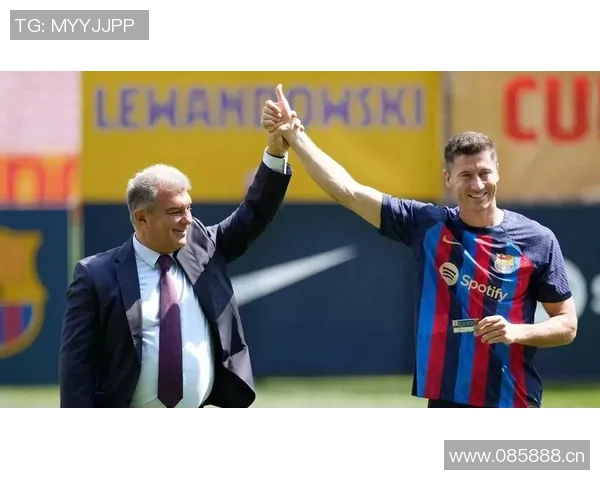 巴萨转会策略揭秘拉波尔塔与我深度对话