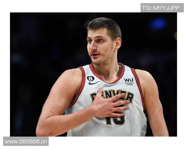 约基奇创历史单赛季七次151515追平大O成就引发热议