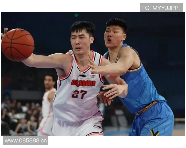 文班近期表现惊艳两场比赛40分钟狂砍49分18篮板命中率超六成