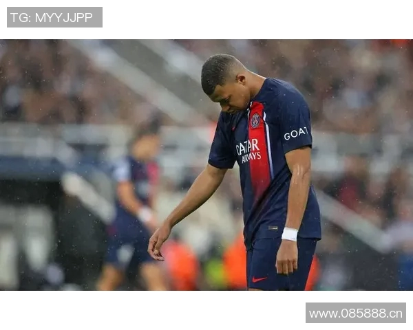 埃唐姆巴佩如何在里尔中场崭露头角超越哥哥的辉煌成就 埃唐姆巴佩如何在里尔中场崭露头角超越哥哥的辉煌成就