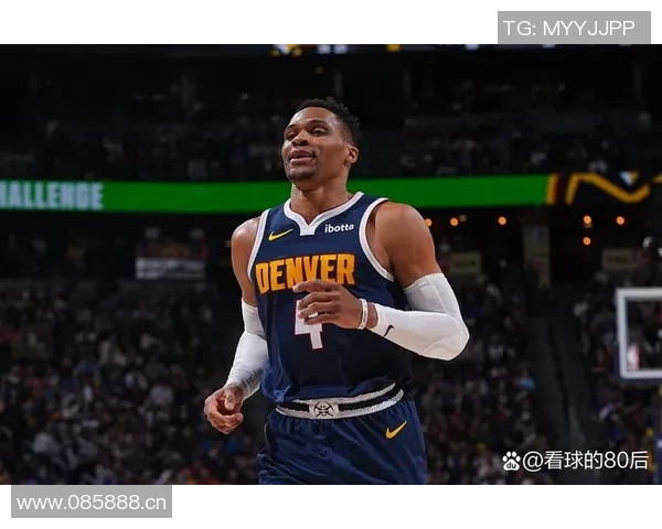 威少新赛季表现亮眼场均118分55板4助三分命中率高达50 威少新赛季表现亮眼场均118分55板4助三分命中率高达50