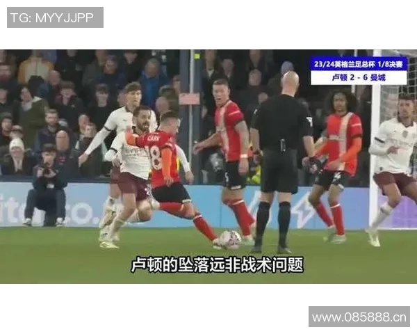 卢顿主帅布鲁姆菲尔德被解雇本赛季英甲战绩仅为5胜1平5负 卢顿主帅布鲁姆菲尔德被解雇本赛季英甲战绩仅为5胜1平5负