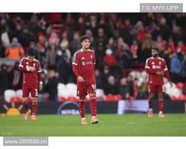 埃利奥特22岁选择离开利物浦加盟维拉出场时间仅174分钟身价仍达3500万 埃利奥特22岁选择离开利物浦加盟维拉出场时间仅174分钟身价仍达3500万