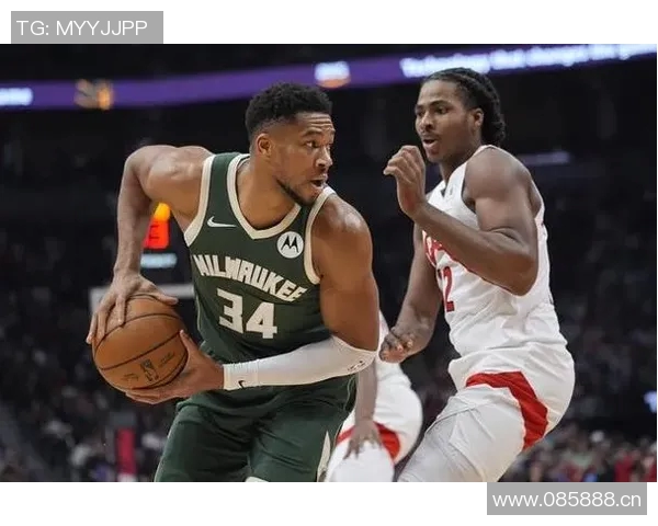 字母哥荣膺周最佳赛季前三战场均36分16板7助投篮命中率高达683 字母哥荣膺周最佳赛季前三战场均36分16板7助投篮命中率高达683