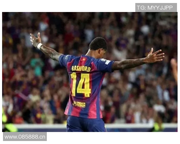 巴萨租借拉师傅表现惊艳12场全勤贡献11球3000万可选择买断机会