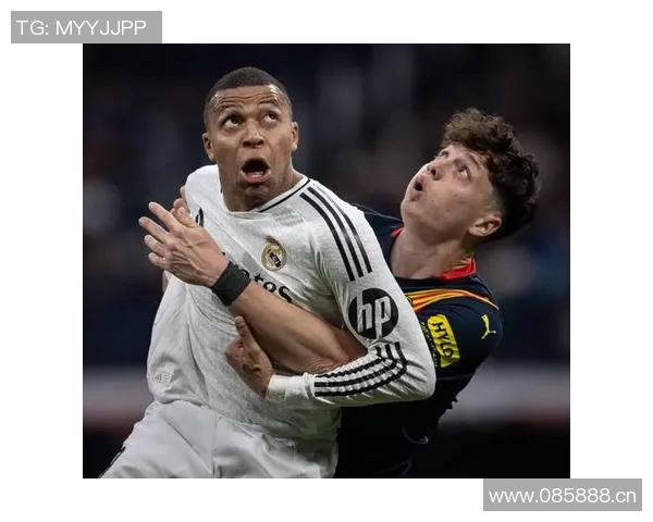 姆巴佩本赛季状态火热16场比赛打入19球助攻4次仅对阵马洛卡和尤文未能破门