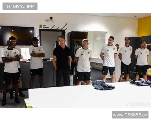 孔塞桑愿意执教吉达联合即刻上任奔赴沙特引发关注 孔塞桑愿意执教吉达联合即刻上任奔赴沙特引发关注