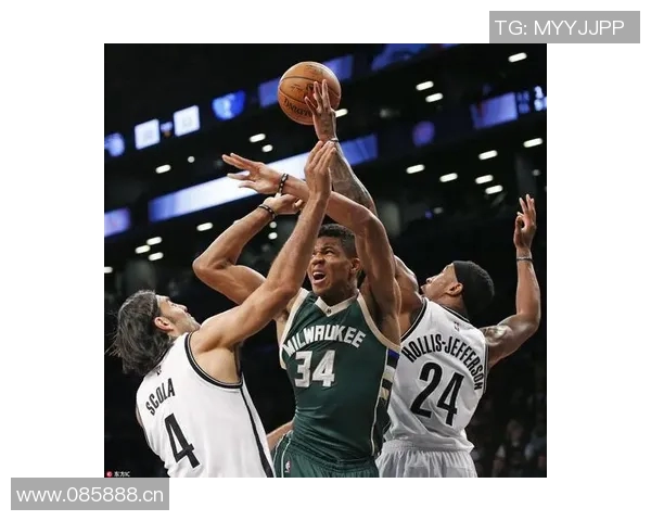 今日雄鹿对阵篮网字母哥与小凯文波特出战情况尚不明朗 今日雄鹿对阵篮网字母哥与小凯文波特出战情况尚不明朗