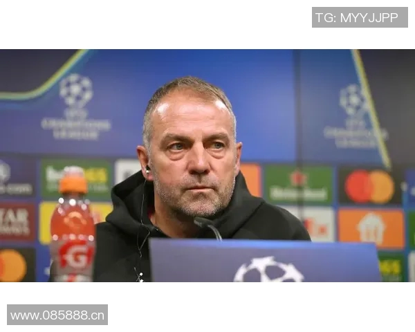 巴萨主帅弗里克称赞赫拉德马丁在左中卫位置上的出色表现 巴萨主帅弗里克称赞赫拉德马丁在左中卫位置上的出色表现